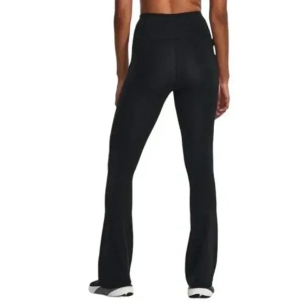 Under Armour Motion Flare Leggings Women Small Black NWT Pocket